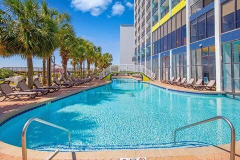 Heated Pools, Heated Lazy River, 3 Hot Tubs-Privately Owned Oceanfront Renovated Condo On 12Th Floor Myrtle Beach Exterior photo